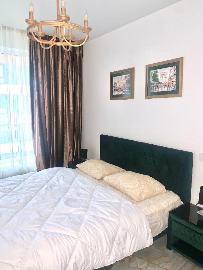 4-Room Jacuzzi Apartment Lvov Exteriér fotografie
